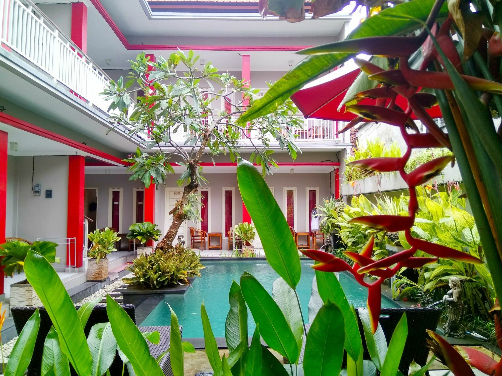 Angkul Angkul Beach Inn Kuta By Kamara Dış mekan fotoğraf
